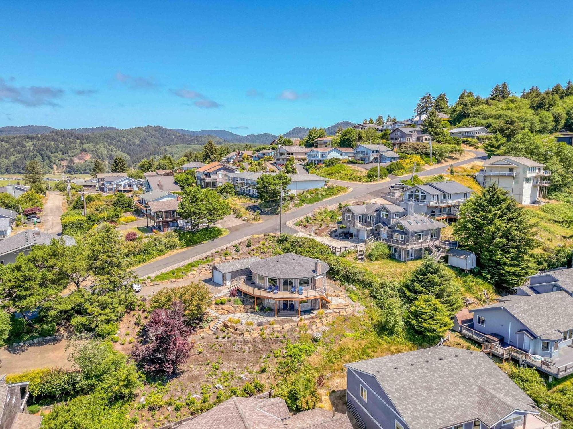 Summit Lighthouse Villa Pacific City Exterior photo